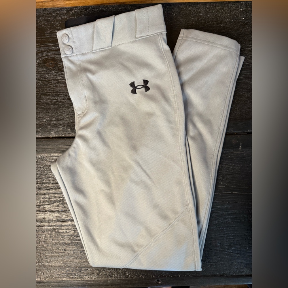 Under Armour Gray Athletic Pants